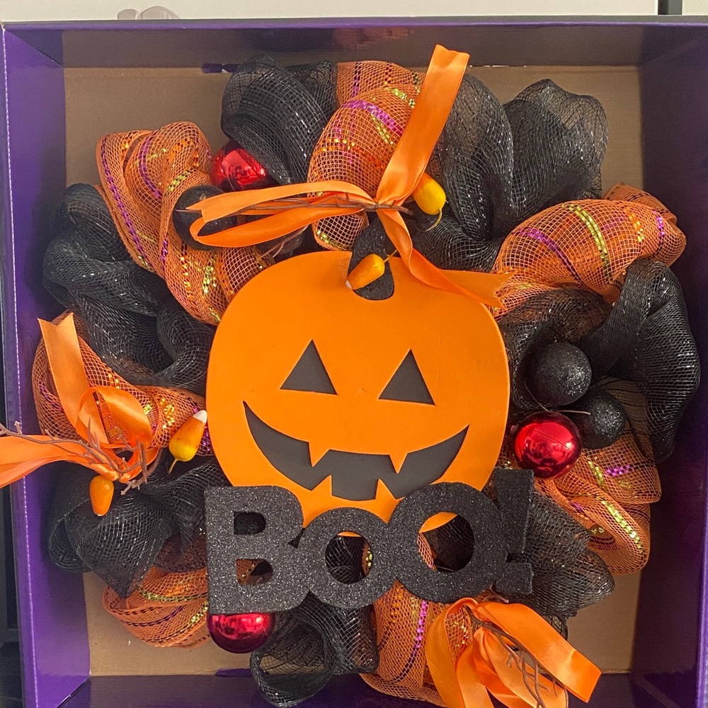 Huntington Home Halloween Pumpkin Wreath with Orange and Black
